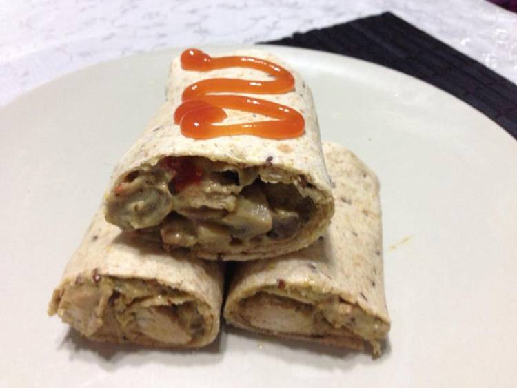 Tavuklu Kremalı Wrap