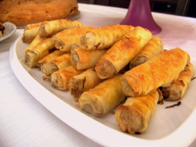 Patatesli Yeşil Mercimekli Börek