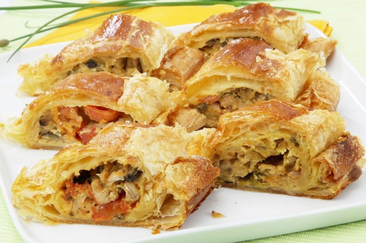 Tavuklu Börek