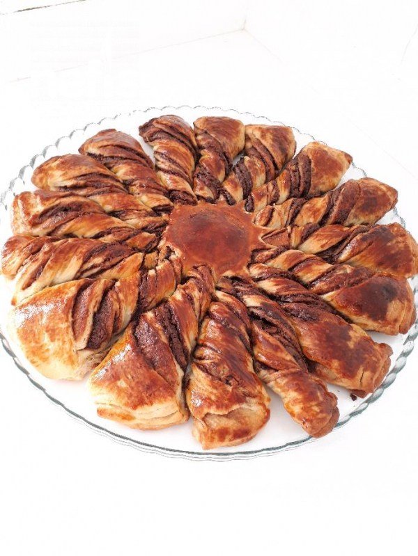 Çikolatalı Burgu Çörek