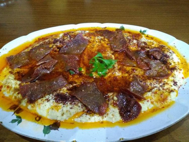 Humus Yemeği