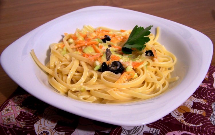 Kabaklı Havuçlu Spaghetti