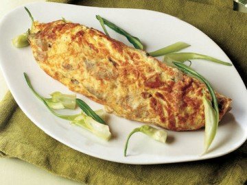 Parmesan Peynirli Sebzeli Omlet